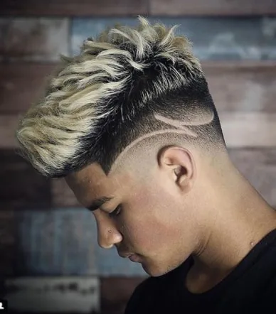 Undercut with Side Design Short Hairs