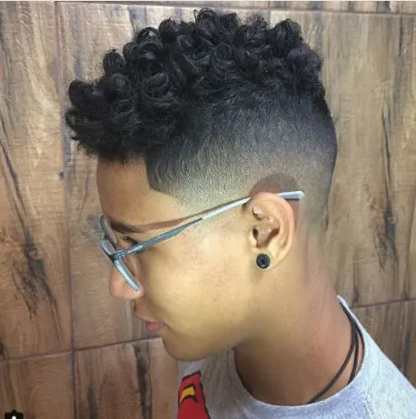 Textured Curls With High Fade