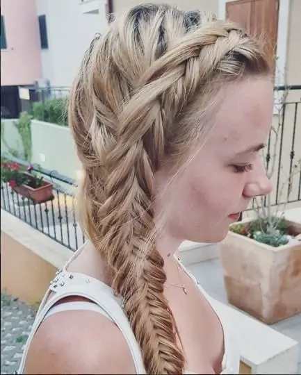 Side Fishtail Braid