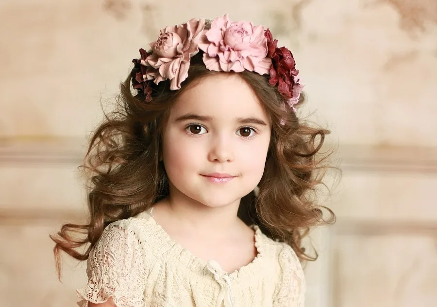 curly hairstyle for little girl
