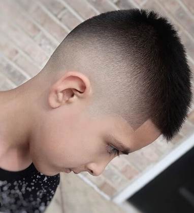 Wavy Combed Back Top With Undercut