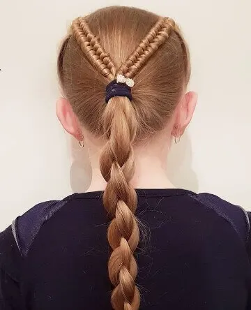 Cool Braided Hair Band With Nice Ponytail