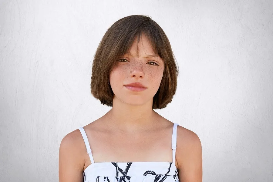 medium bob cut for thick hair