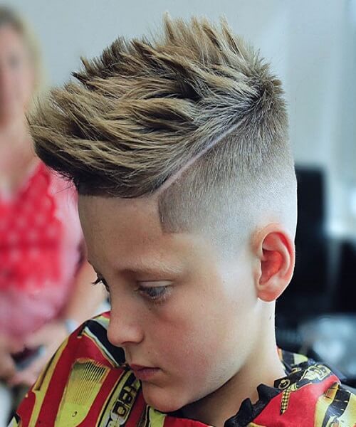 Thick Wavy Top With Undercut Fade