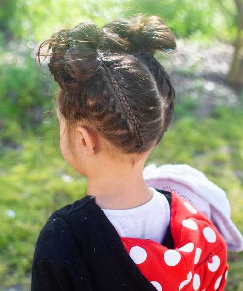 Center Parted Hairstyle With Shape Up And Messy Hair Buns 