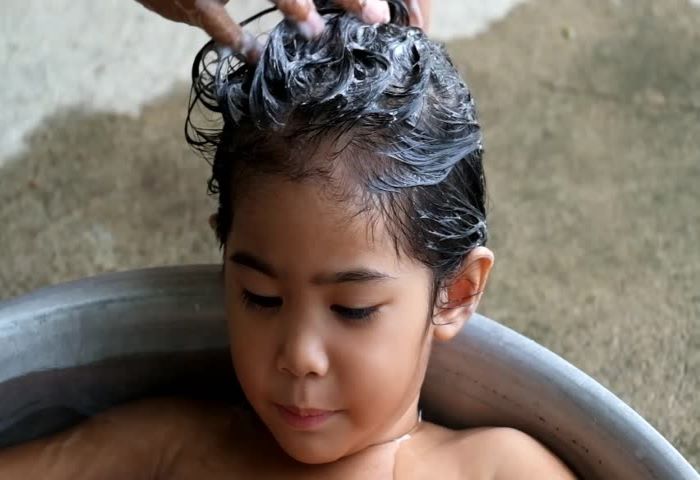 Don’t Wash Kids’ Hair Too Frequently