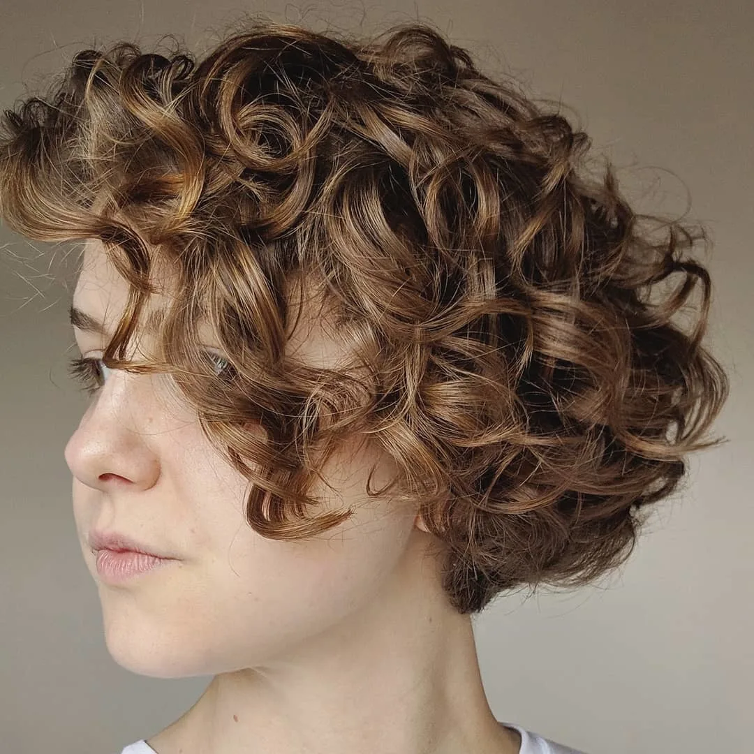 Neat & Wavy Pixie