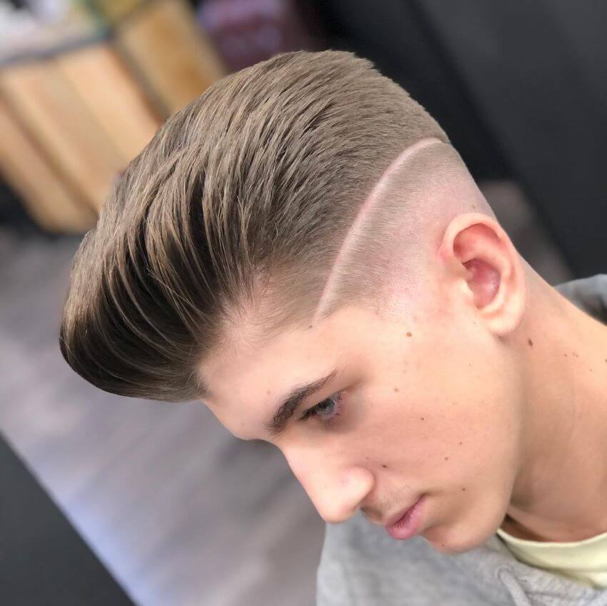 Pompadour Hairstyle With Skin Fade